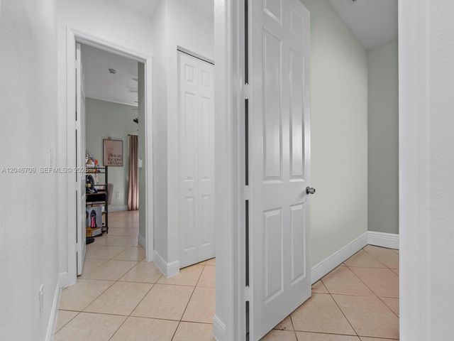 13205 SW 218th Ter, Miami, FL 33170