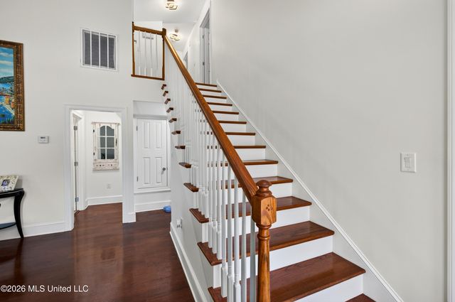 1200 College Street, Gulfport, MS 39507