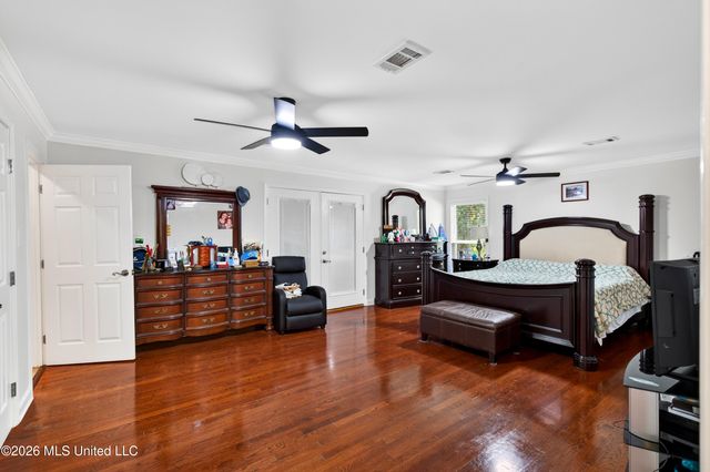 1200 College Street, Gulfport, MS 39507