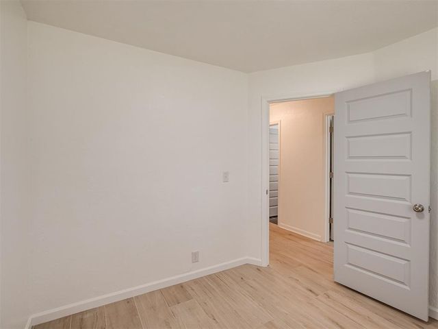 221 W Wayne Street, Edmond, OK 73003