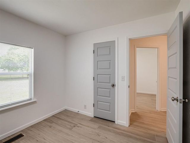 221 W Wayne Street, Edmond, OK 73003