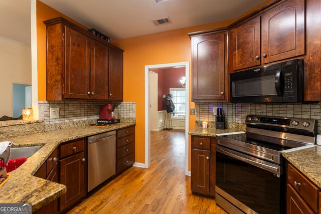 105 Scouts Ridge Drive, Covington, GA 30016