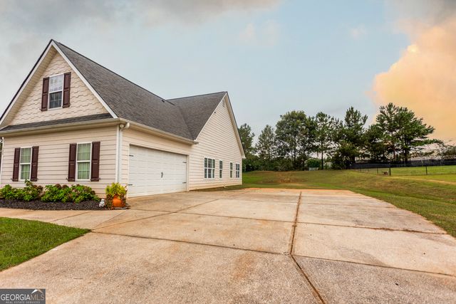 105 Scouts Ridge Drive, Covington, GA 30016