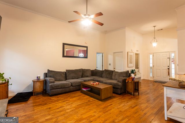 105 Scouts Ridge Drive, Covington, GA 30016
