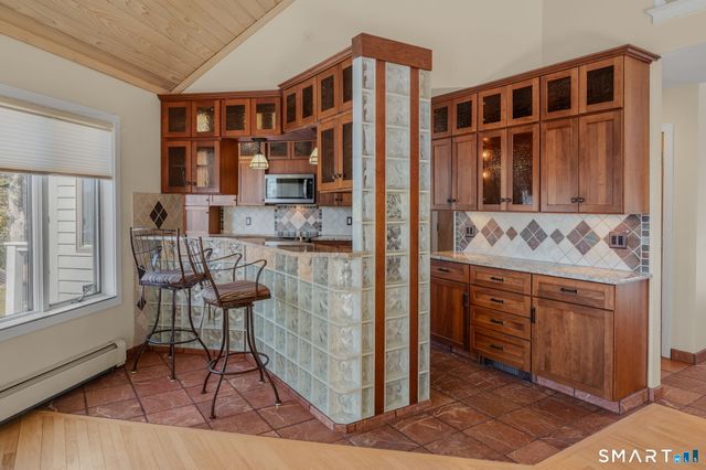 54 Wilbur Road, Stonington, CT 06378