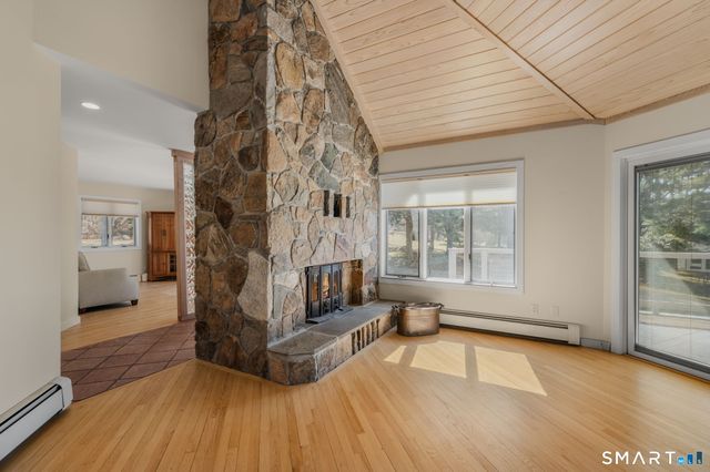 54 Wilbur Road, Stonington, CT 06378