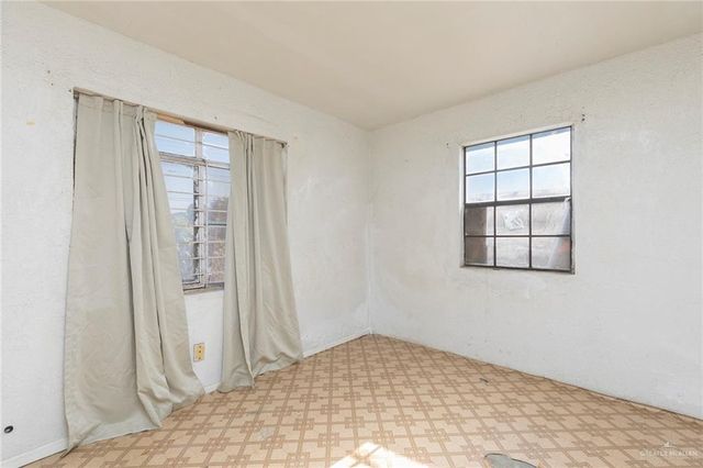 5068 E US Highway 83 Highway, Rio Grande City, TX 78582