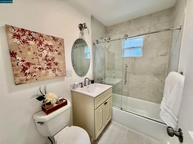 355 Lofas Pl, Vallejo, CA 94589