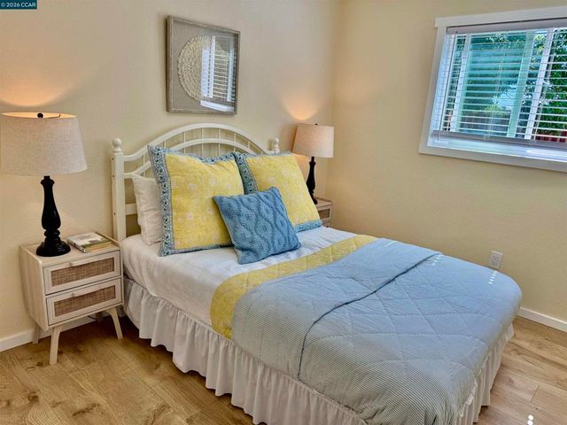 355 Lofas Pl, Vallejo, CA 94589