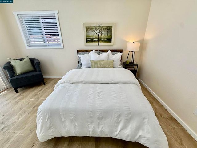 355 Lofas Pl, Vallejo, CA 94589