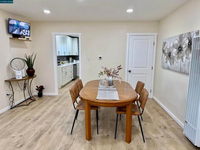 355 Lofas Pl, Vallejo, CA 94589