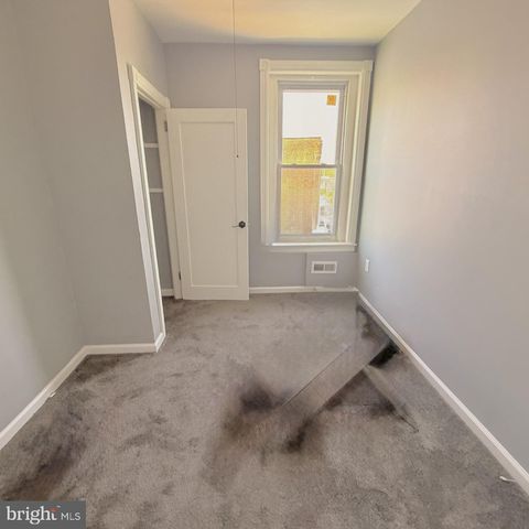 906 CEDAR AVE, Darby, PA 19023