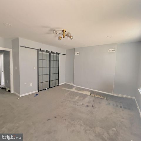 906 CEDAR AVE, Darby, PA 19023