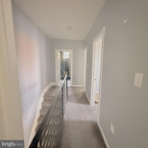 906 CEDAR AVE, Darby, PA 19023