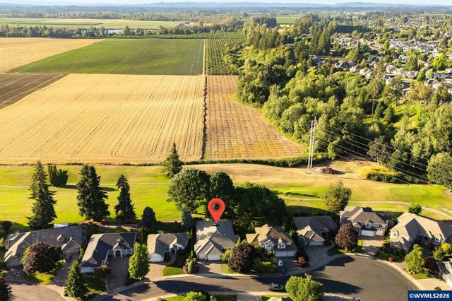 575 Castle Glen Ln N, Keizer, OR 97303