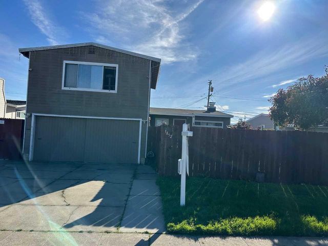 1852 Dale Avenue, San Mateo, CA 94401
