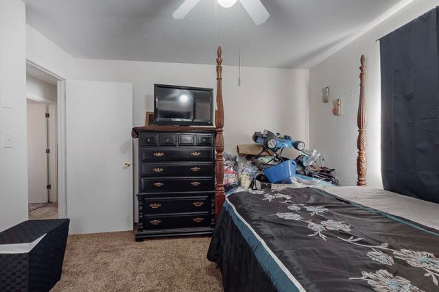 701 PLEASANT Place, Bosque Farms, NM 87068
