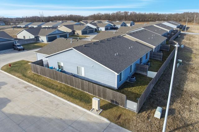 1801-1803 E 69th Ct N, Park City, KS 67219