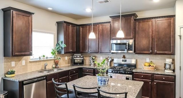 104 Camilla Drive, Carrollton, GA 30116