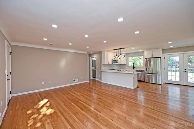 8512 Prilla Lane, Anderson Twp, OH 45255