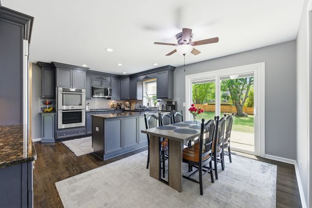 845 Crabtree Lane, Cary, IL 60013