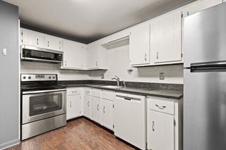 221 Oak St. 3-21, Brockton, MA 02301