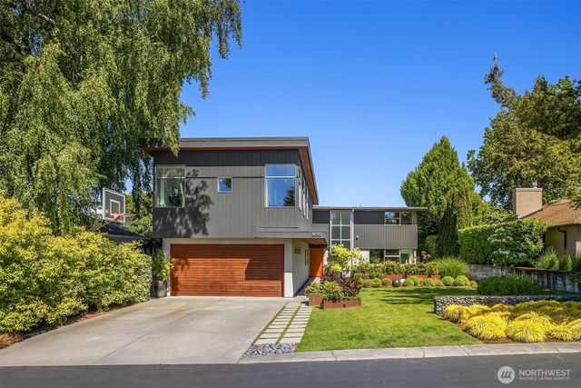 8052 Ridge Drive NE, Seattle, WA 98115