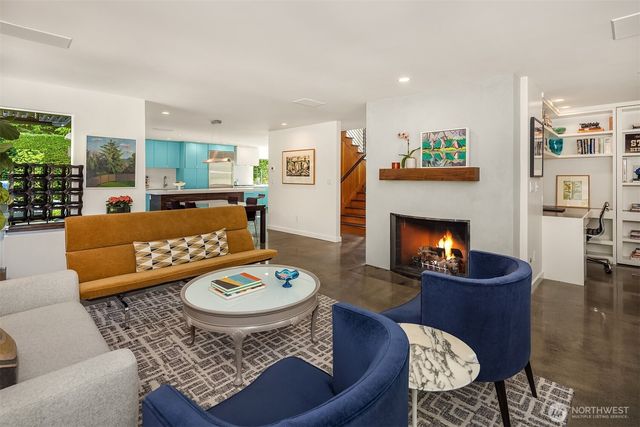 8052 Ridge Drive NE, Seattle, WA 98115