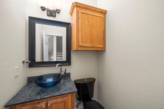 5329 Egbert Street C, Houston, TX 77007