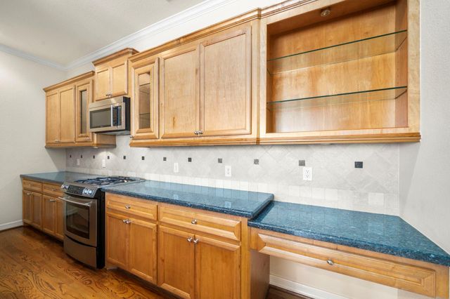 5329 Egbert Street C, Houston, TX 77007