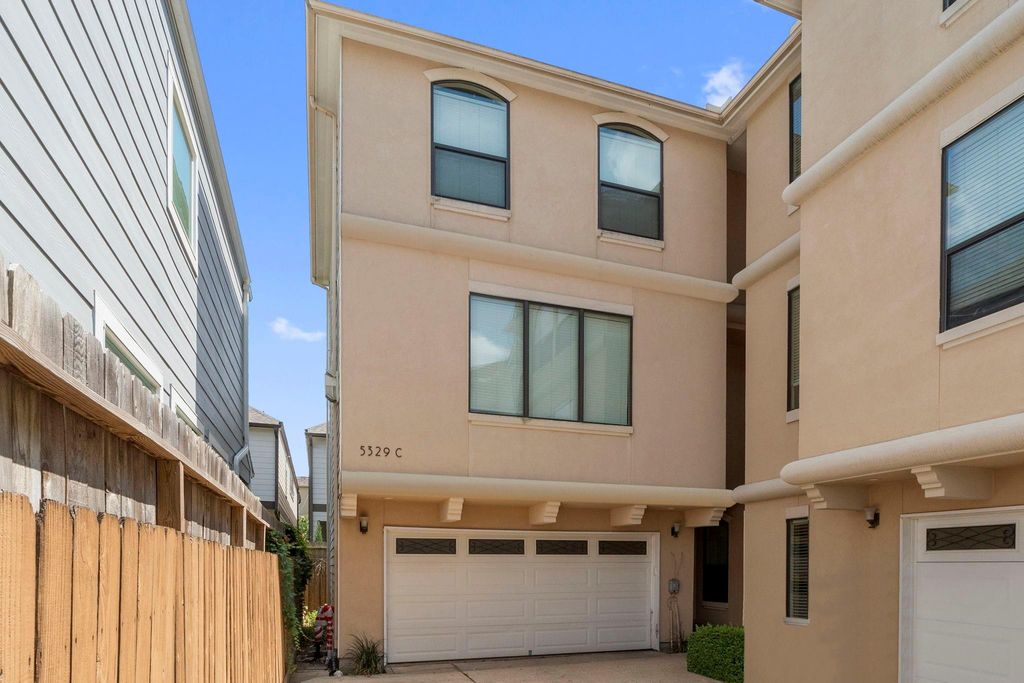 5329 Egbert Street C, Houston, TX 77007