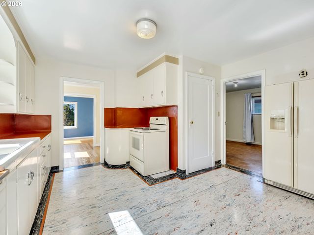 1227 ALAMEDA Ave, Astoria, OR 97103