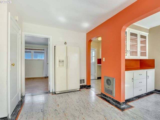 1227 ALAMEDA Ave, Astoria, OR 97103