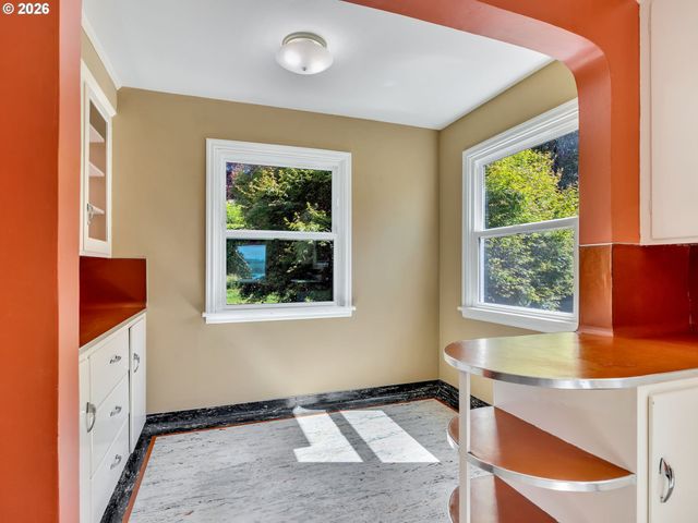 1227 ALAMEDA Ave, Astoria, OR 97103
