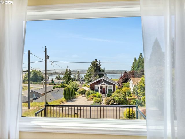 1227 ALAMEDA Ave, Astoria, OR 97103