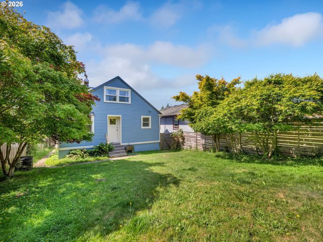 1227 ALAMEDA Ave, Astoria, OR 97103