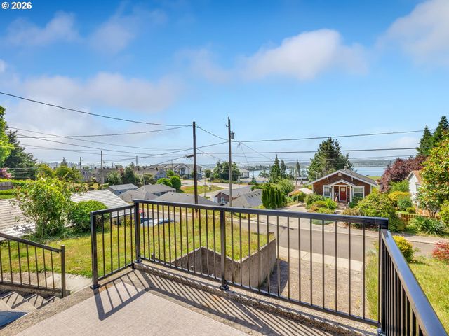 1227 ALAMEDA Ave, Astoria, OR 97103