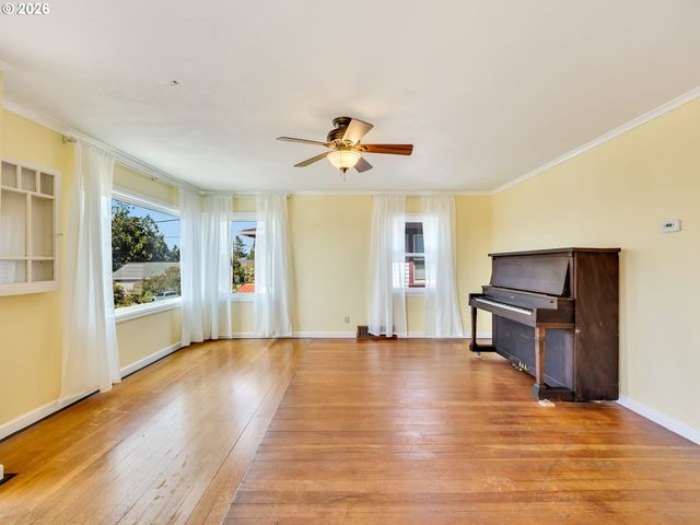 1227 ALAMEDA Ave, Astoria, OR 97103