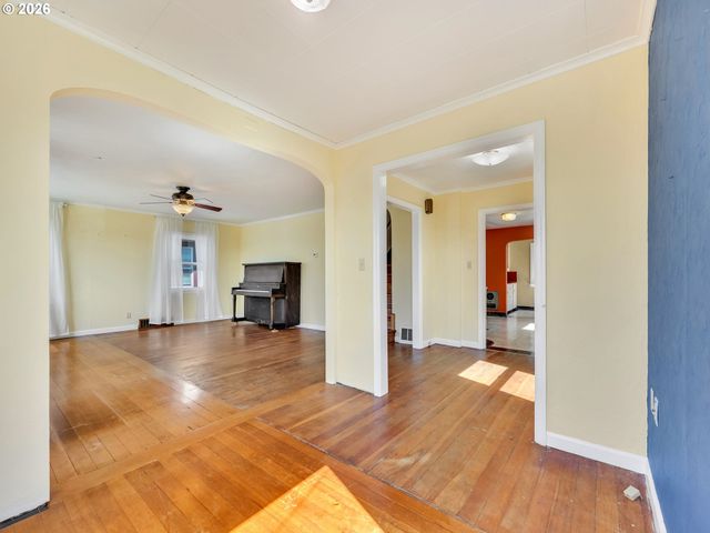 1227 ALAMEDA Ave, Astoria, OR 97103