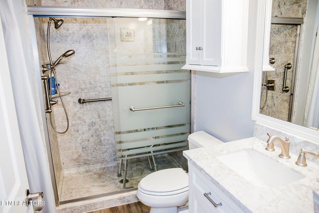 175 Delbridge Lane, Crossville, TN 38558