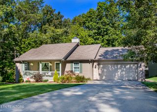 175 Delbridge Lane, Crossville, TN 38558