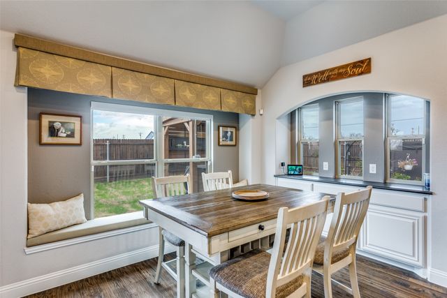 1000 Brenham Drive, Godley, TX 76044