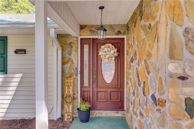 7132 Greenleaves Court, Villa Rica, GA 30180