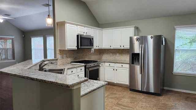 7406 Cheeca Lodge Lane, Humble, TX 77346