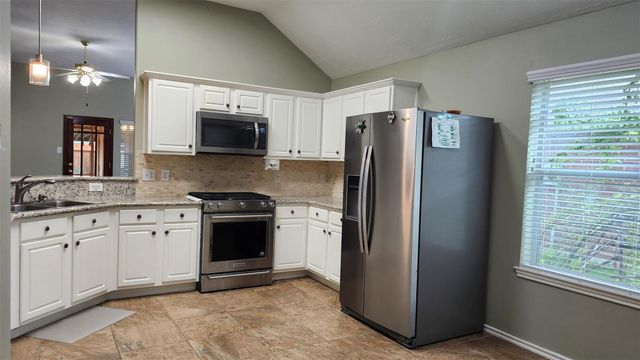 7406 Cheeca Lodge Lane, Humble, TX 77346