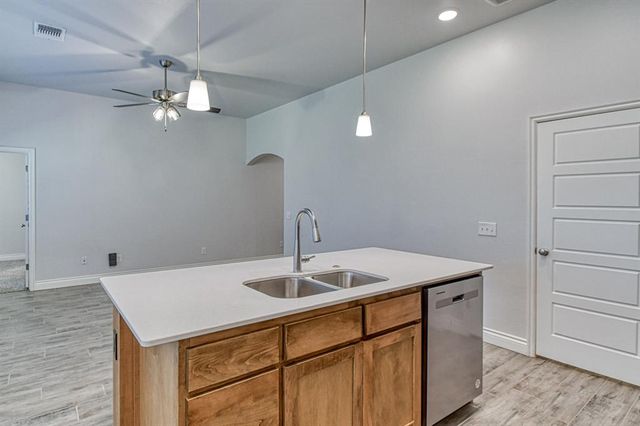 12613 NW 4th Street, Yukon, OK 73099