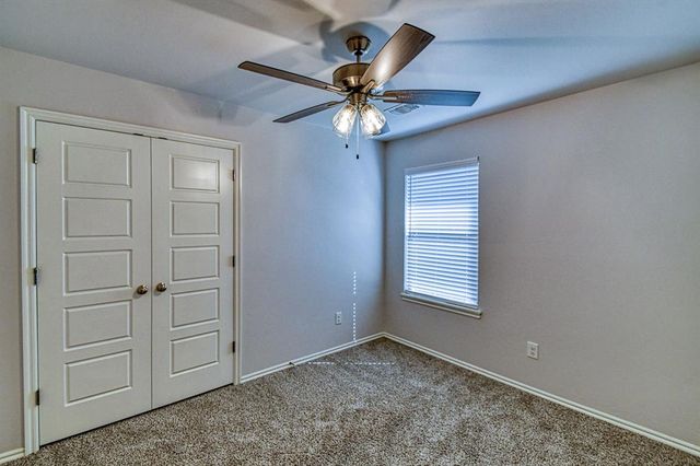 12613 NW 4th Street, Yukon, OK 73099