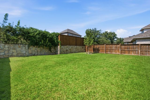13705 Green Hook Road, Fort Worth, TX 76008