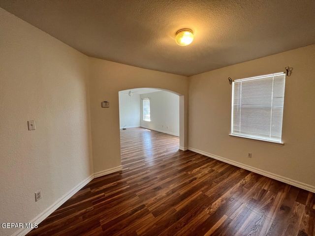 7105 TIERRA ROJA Street, El Paso, TX 79912
