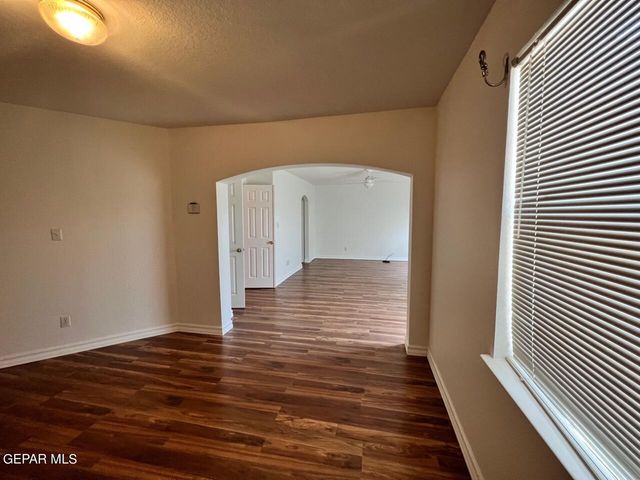 7105 TIERRA ROJA Street, El Paso, TX 79912